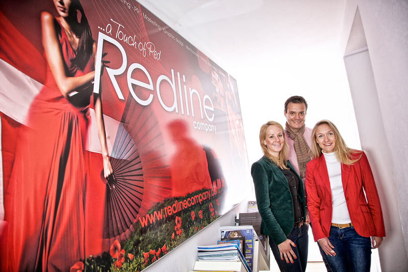 Line with Red Kodiak - Redline company